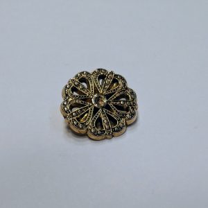 Filigraner goldfarbener Zierknopf Metall mit Blumenmotiv – 17 mm – elegant & dekorativ 10 Stück