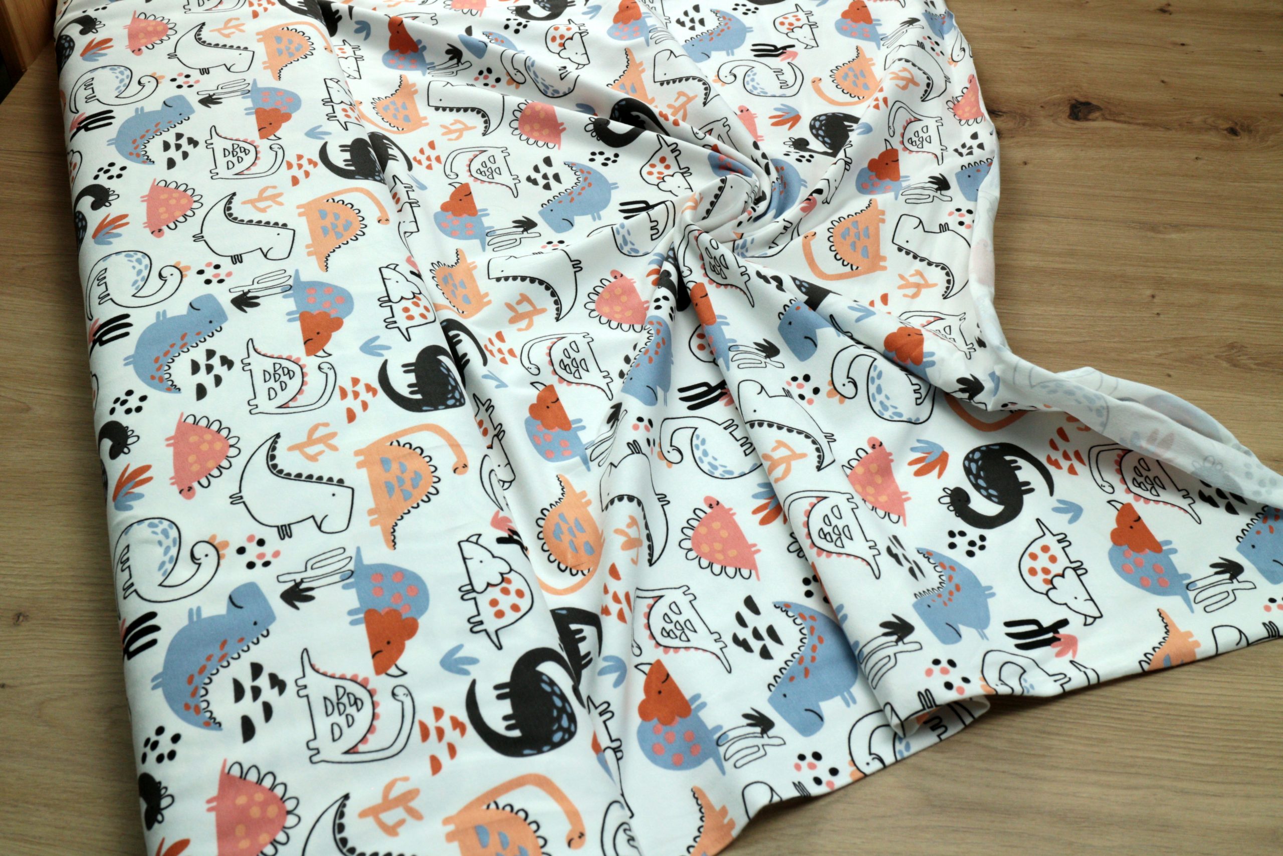 Baumwoll Jersey Stoff bedruckt, Meterware – Elastischer Baumwolljersey für Kleidung & Nähen